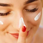 بهترین ضد آفتاب برای پوست چرب و مختلط (معرفی + راهنمای خرید)