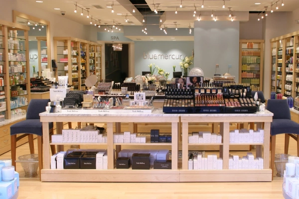 لیست کامل لوازم آرایشی برای مغازه