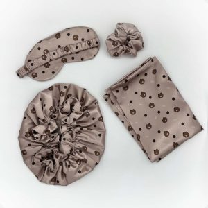 باکس ست روتین خواب ساتن؛ هدیه‌ای متفاوت برای ولنتاین